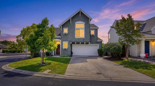 21815 Eaton Pl, Cupertino, CA, 95014-1182 | Card Image