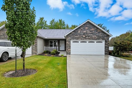 2010 Teakwood Dr, Ontario, OH, 44906-4307 | Card Image