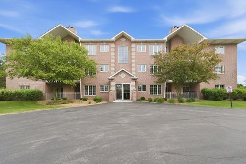 1b-11535 Settlers Pond Way, Orland Park, IL, 60467-5265 | Card Image