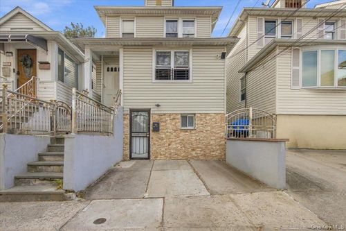 1529 Gillespie Ave, Bronx, NY, 10461-5505 | Card Image
