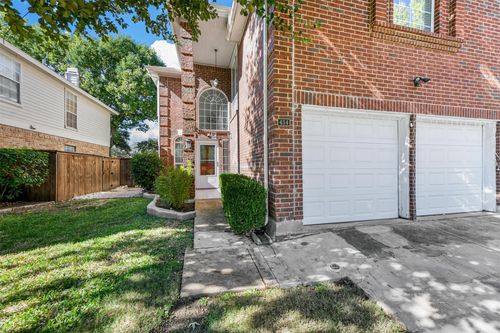 434 Moonlight Way, Irving, TX, 75063-6702 | Card Image