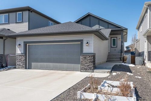 6 Drake Landing Grove, Okotoks, AB, T1S0P6 | Card Image