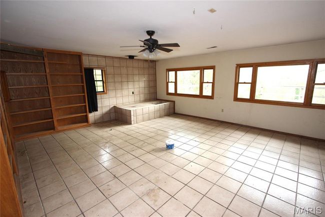 1 Box 1015, House other with 4 bedrooms, 4 bathrooms and null parking in Silva MO | Image 27