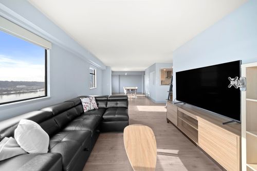 1002-209 Carnarvon St, New Westminster, BC, V3L1B7 | Card Image