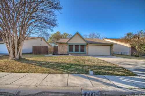 10407 Country Blf, San Antonio, TX, 78240-4452 | Card Image