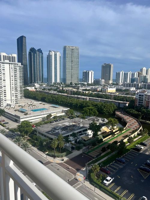 apt-1714-251 174th St, Sunny Isles Beach, FL, 33160-3366 | Card Image