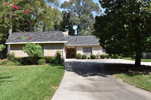 3214 Wedgewood Cir, Montgomery, TX, 77356-8989 | Card Image