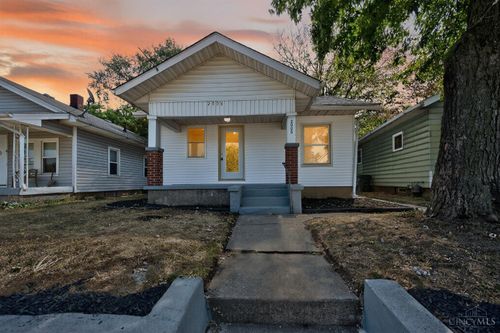 2008 Crescent Blvd, Middletown, OH, 45042-2270 | Card Image