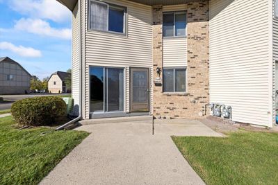 N114W16920 Murillo Drive, Condo with 2 bedrooms, 1 bathrooms and null parking in GERMANTOWN WI | Image 1