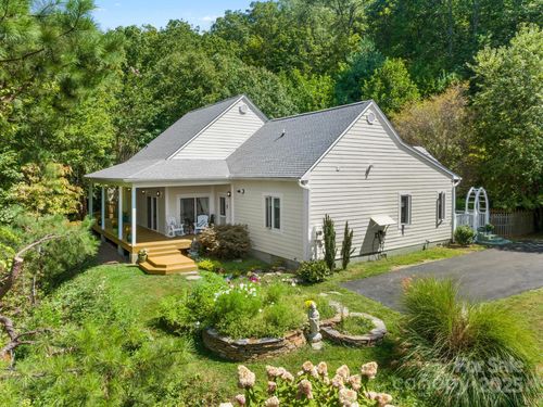 80 Ivy Cove Rd, Fairview, NC, 28730-8630 | Card Image