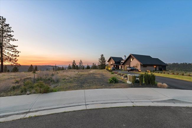 5204 S Falcon Point Ct, Home with 0 bedrooms, 0 bathrooms and null parking in Spokane WA | Image 5