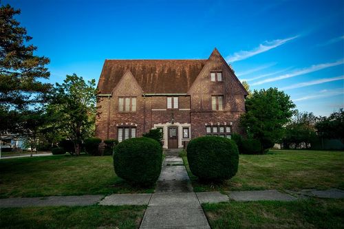 900 S Spring St, Bucyrus, OH, 44820-2655 | Card Image
