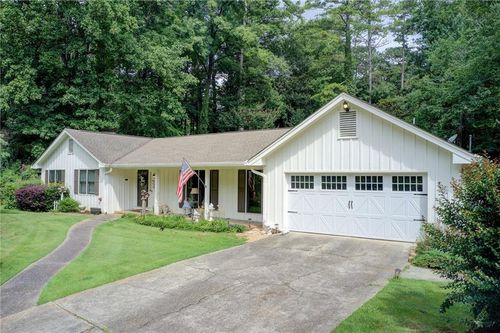 2440 Weatherford Ct, Marietta, GA, 30068-3475 | Card Image