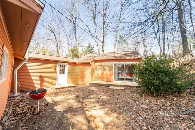 8 Seeley St, House other with 3 bedrooms, 1 bathrooms and null parking in Sandown NH | Image 38