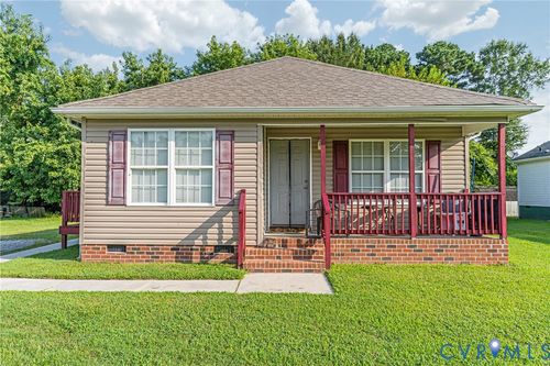 606 W Main St, Waverly, VA, 23890-2632 | Card Image