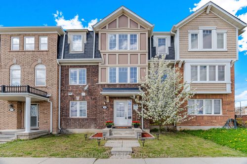 5 Veterans Dr, Brampton, ON, L7A0T8 | Card Image
