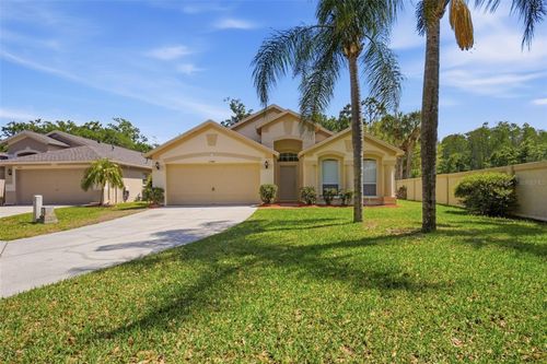 3704 Lockridge Dr, LAND O LAKES, FL, 34638-8048 | Card Image