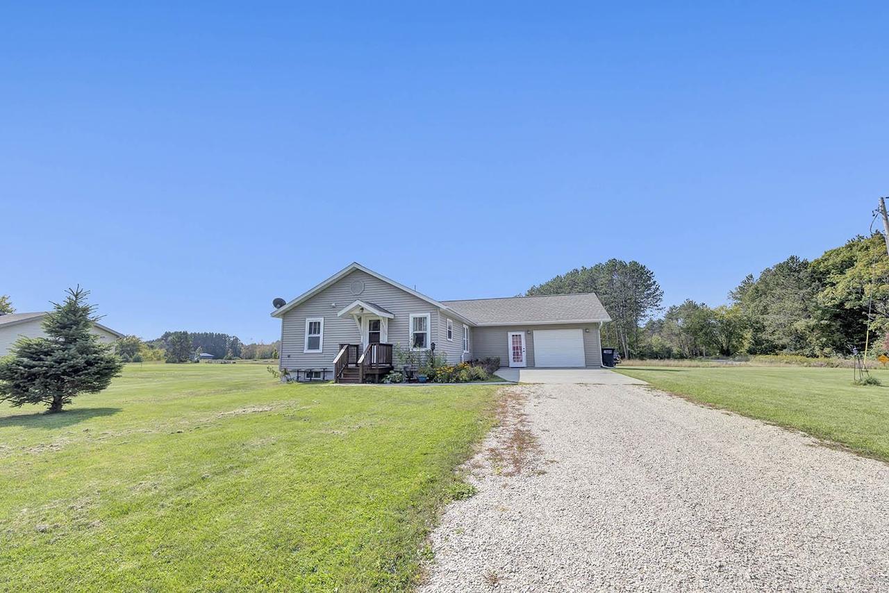 Metonga Ave, Crandon, WI 54520
