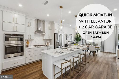 2-956 Riverplace Dr, CONSHOHOCKEN, PA, 19428-2471 | Card Image
