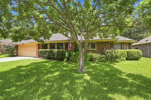 3509 Tomlinson Ct, Arlington, TX, 76017-3437 | Card Image
