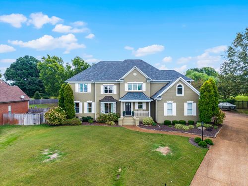 60 Greendale Dr, Jackson, TN, 38305-7530 | Card Image