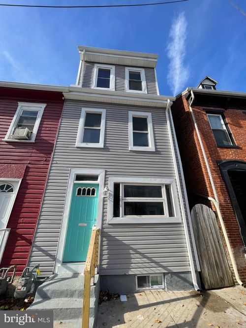 312 S Penn St, YORK, PA, 17401-3834 | Card Image