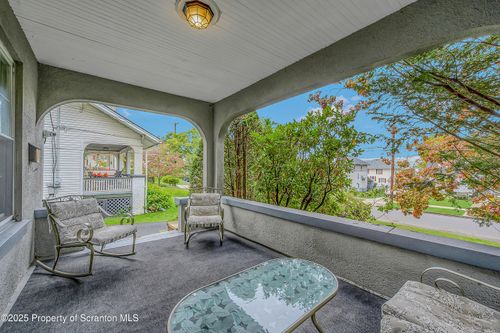 1506 Madison Ave, Dunmore, PA, 18509-2442 | Card Image