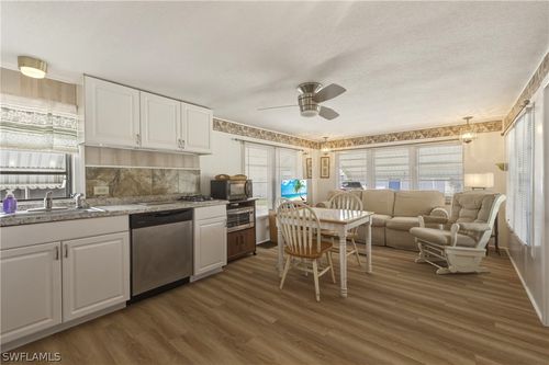 20511 Anchor Dr, ESTERO, FL, 33928-2652 | Card Image