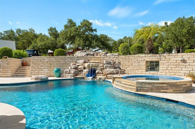 1020 Foothills Dr, House other with 4 bedrooms, 3 bathrooms and 8 parking in Dripping Springs TX | Image 24