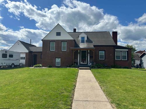 323 Court Ave, Weston, WV, 26452-2007 | Card Image