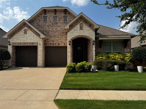 6829 Westbury Dr, North Richland Hills, TX, 76180-7058 | Card Image