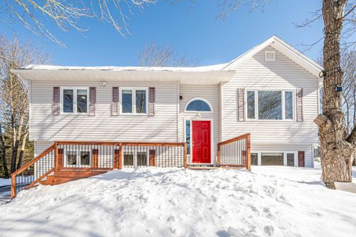 19 Kilbride Dr, Stillwater Lake, NS, B3Z1P4 | Card Image