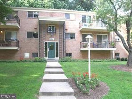 104-10500 Weymouth St, BETHESDA, MD, 20814-4258 | Card Image