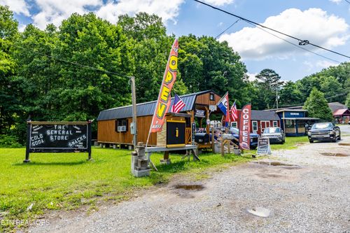 10905 New Highway 68, Tellico Plains, TN, 37385-5951 | Card Image
