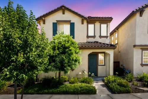 2516 John Glenn Way, Sacramento, CA, 95834-4023 | Card Image