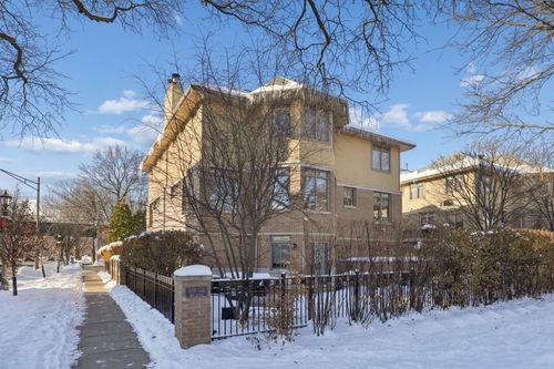 502 Park Ave, River Forest, IL, 60305-1713 | Card Image