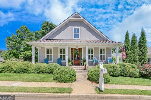 131 Village Dr, Clarkesville, GA, 30523-6025 | Card Image