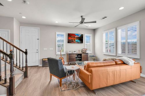 8610 Sage Shadow Dr, Lakeside, CA, 92040-2790 | Card Image