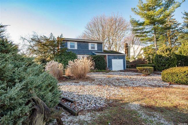 2 Clyde Pl, House other with 3 bedrooms, 2 bathrooms and null parking in Kings Park NY | Image 4