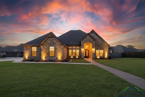 237 Circle Club Ln, Longview, TX, 75602-4889 | Card Image