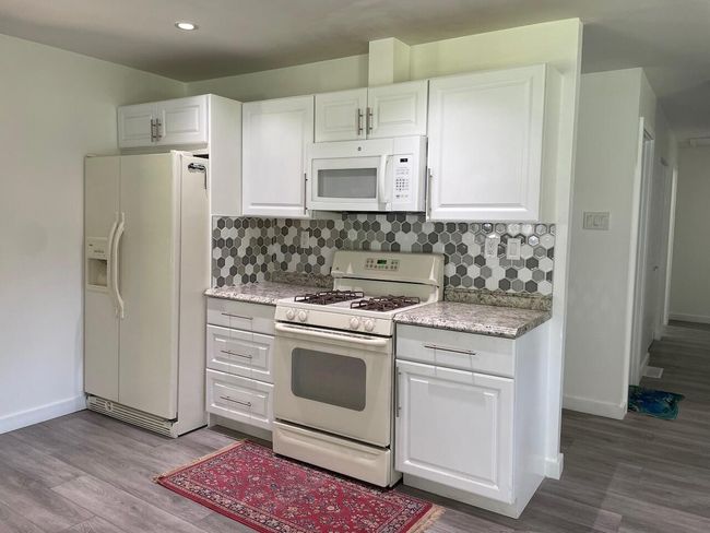 Kitchen | Image 23