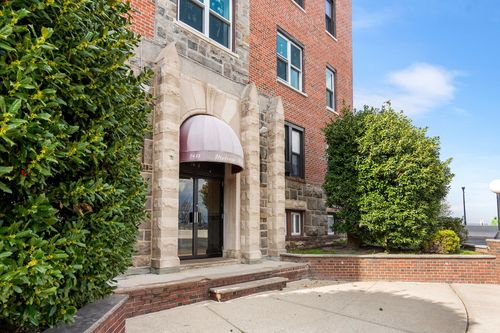apt-43-7435 Boulevard E, North Bergen, NJ, 07047-6912 | Card Image