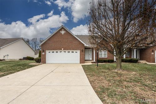 406 Celesta St, Godfrey, IL, 62035-5710 | Card Image