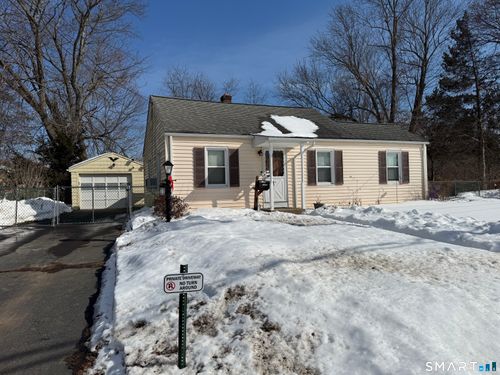 14 Handel Rd, East Hartford, CT, 06118-2615 | Card Image