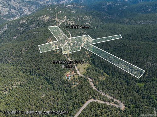 2692 Magnolia Dr, Nederland, CO, 80466-9604 | Card Image
