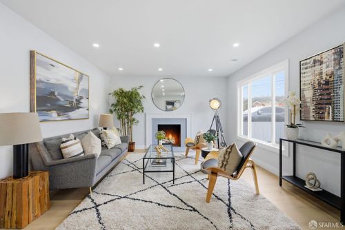 13 Elkwood Dr, South San Francisco, CA, 94080-1137 | Card Image