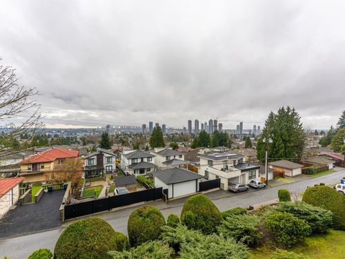 307-5340 Hastings St, Burnaby, BC, V5B1R1 | Card Image