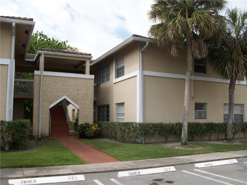 35-e-9976 Twin Lakes Dr, Coral Springs, FL, 33071 | Card Image