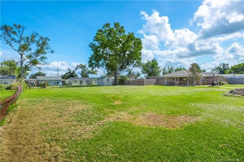 1303 E School St, Lake Charles, LA, 70607-3123 | Card Image