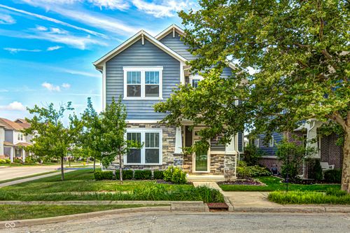 9124 Hawkins Rd, Indianapolis, IN, 46216-1082 | Card Image